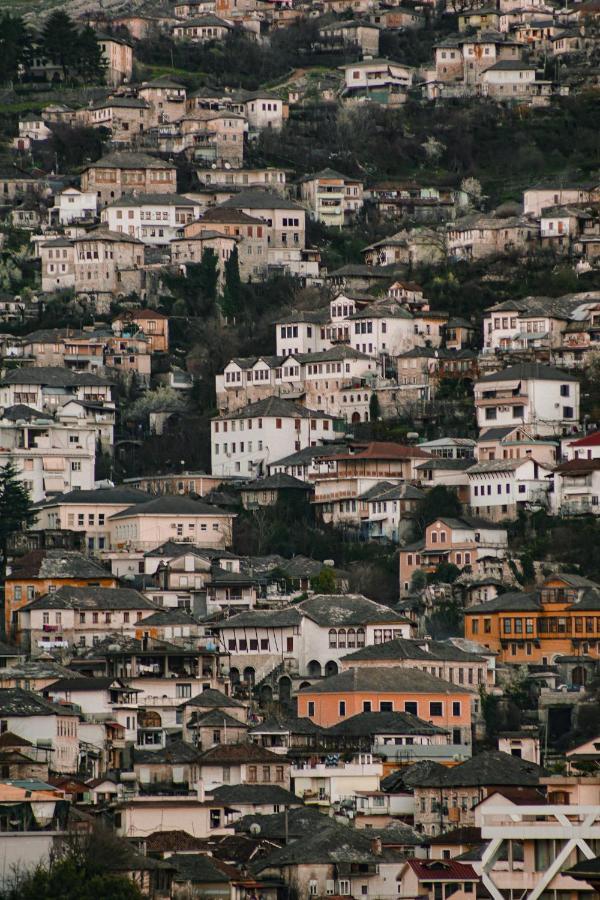Argjiro Traditional Gjirokastër Eksteriør bilde